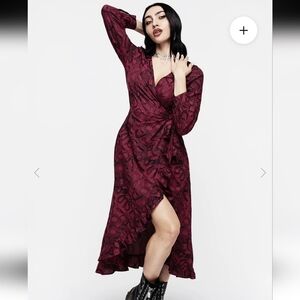 Disturbia - Ophidia Snakes Print Wrap Dress